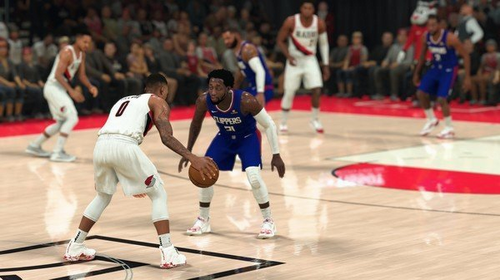 正版nba2k20手游直装版图2